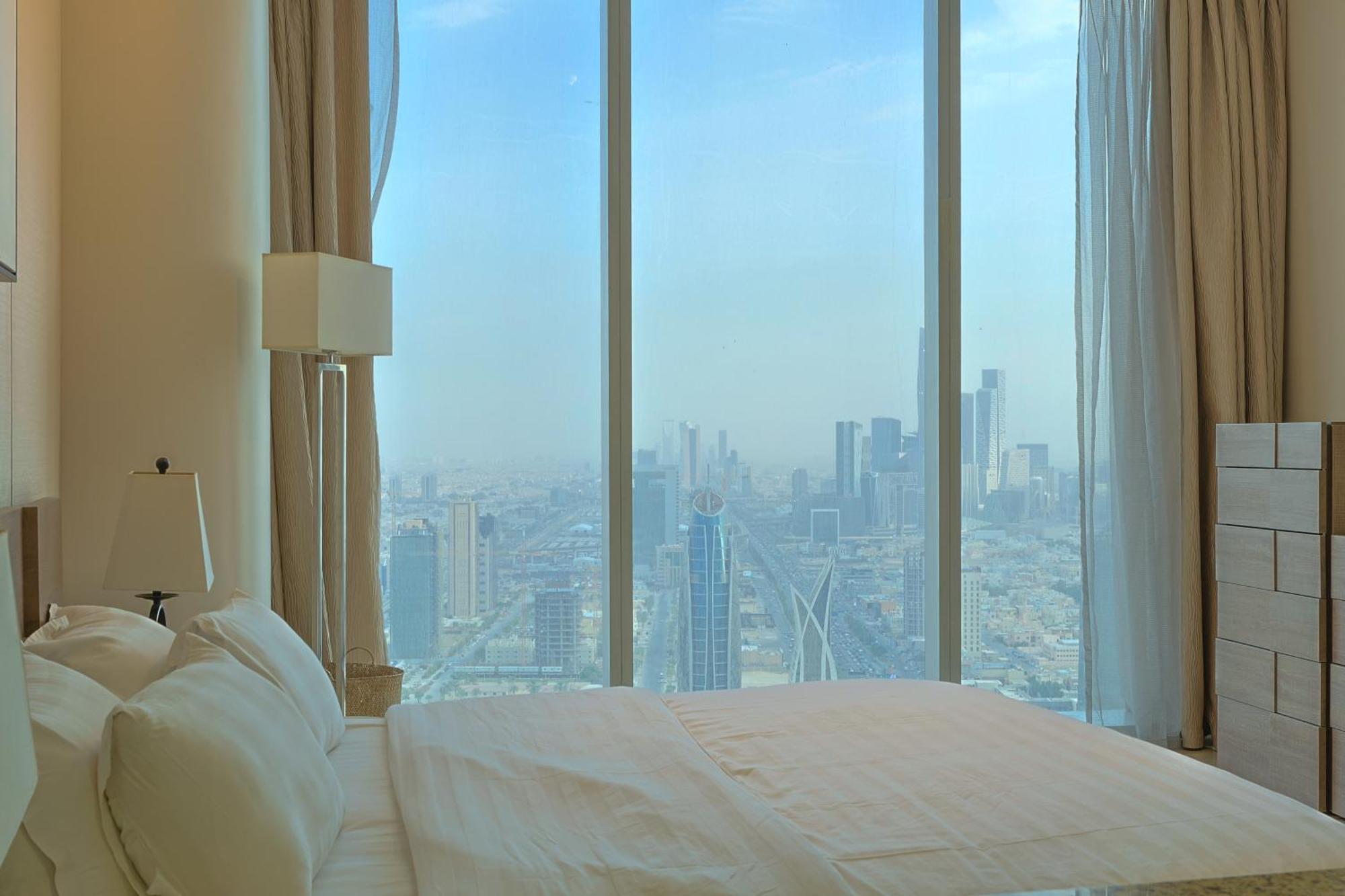 Skyline View Rafal Tower Apartment Riyadh