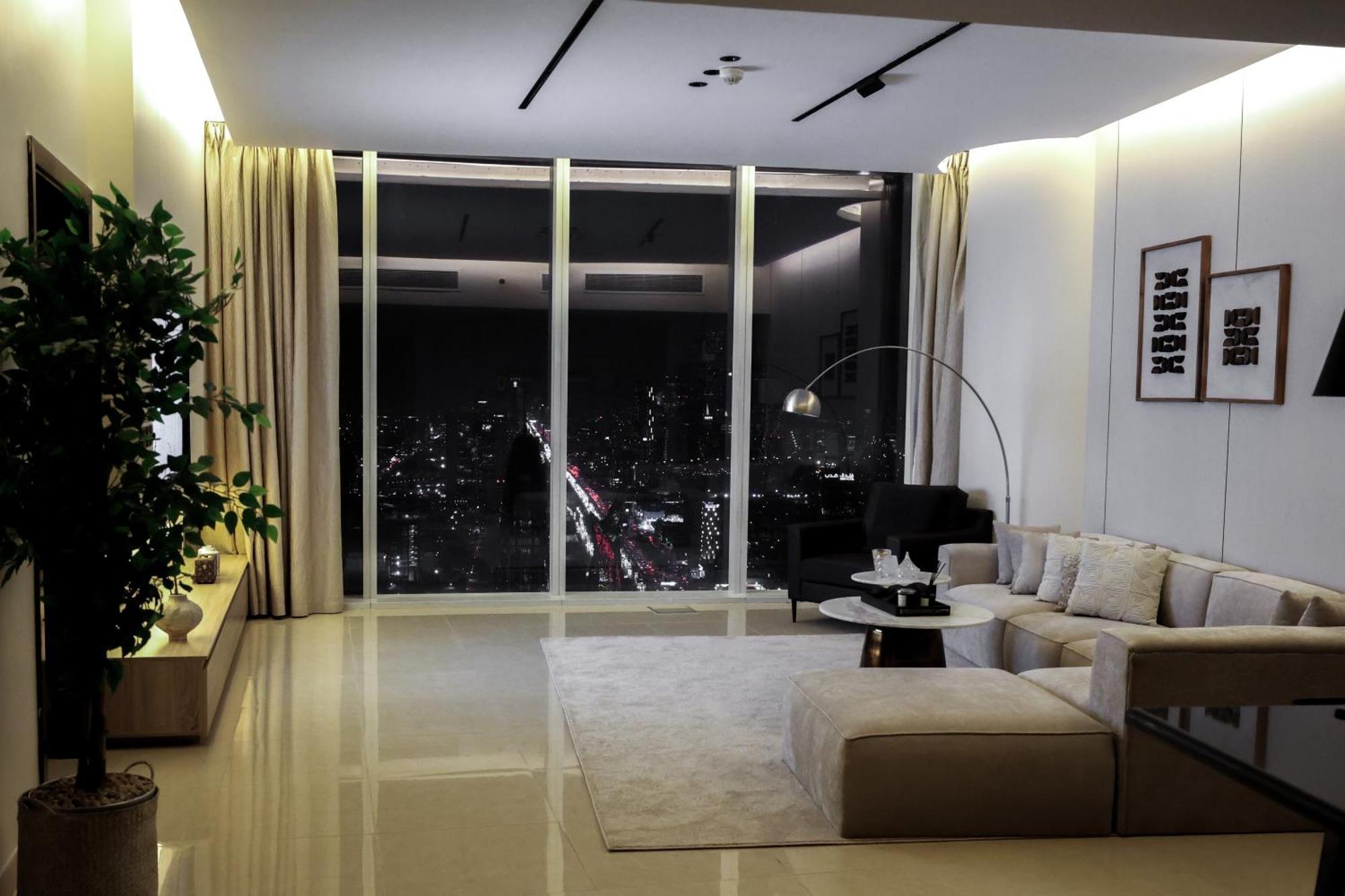 Apartment Skyline View Rafal Tower Riyadh