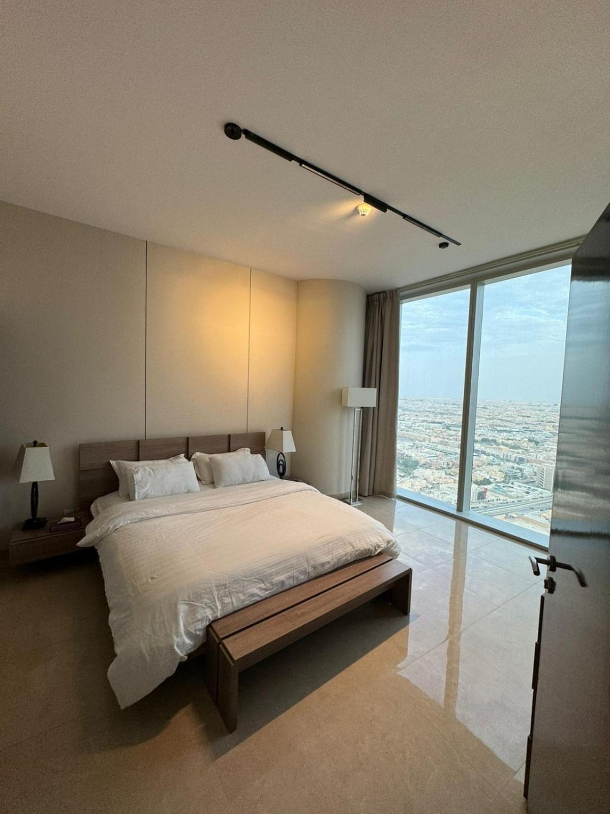 Apartment Skyline View Rafal Tower